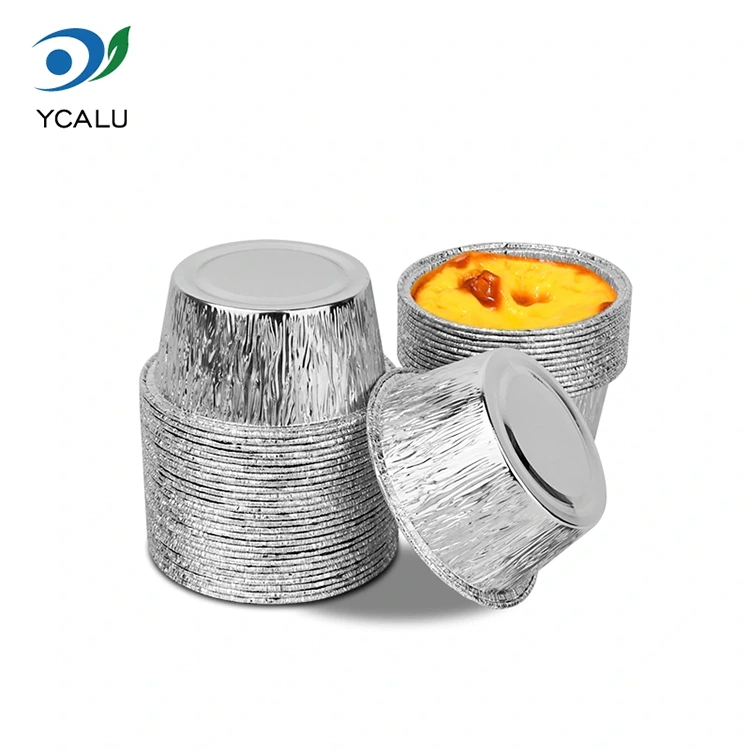 Tava rotunda de unica folosinta pentru tort. Recipiente din folie de aluminiu argintie Tava rotunda de unica folosinta pentru tort. Recipiente din folie de aluminiu argintie