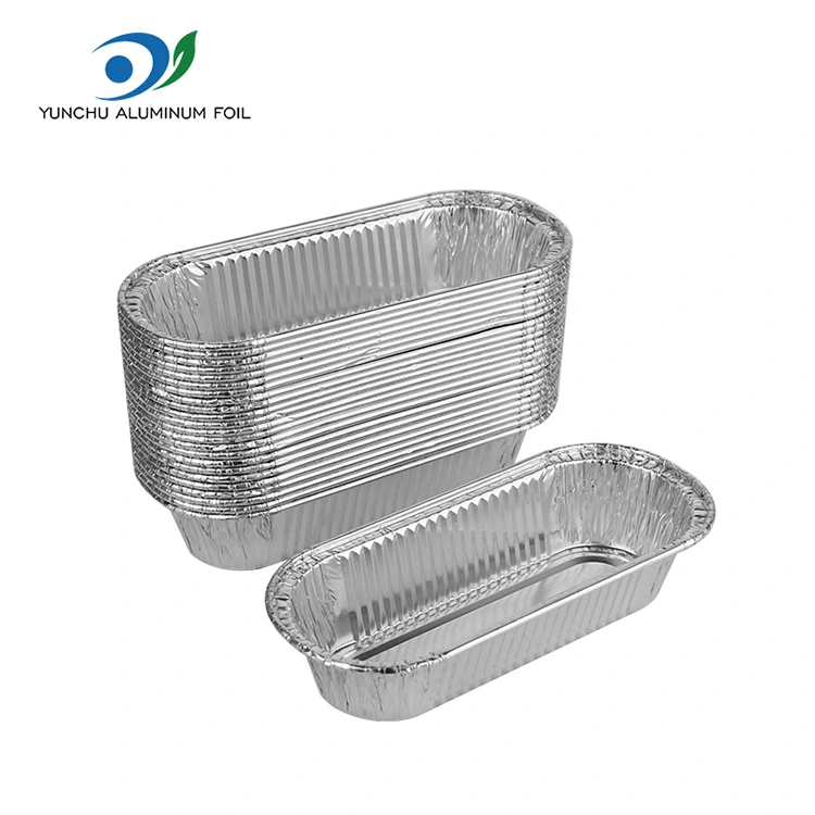 Friteuza cu aer oval care coace recipiente din folie de aluminiu de argint